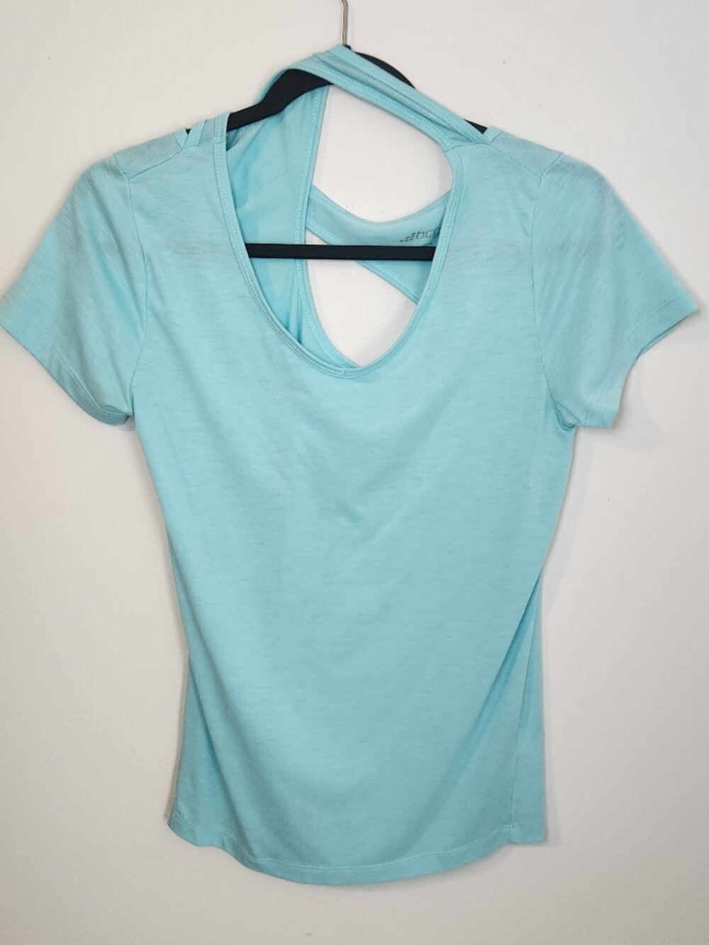 BCG Aqua Blue Athletic Top Keyhole Front Small